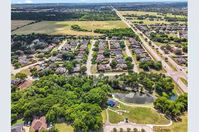 131 Sandy Creek Drive, DeSoto, TX 75115 - Photo 39