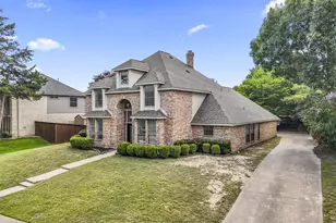 131 Sandy Creek Dr, DeSoto, TX 75115 - Photo 33