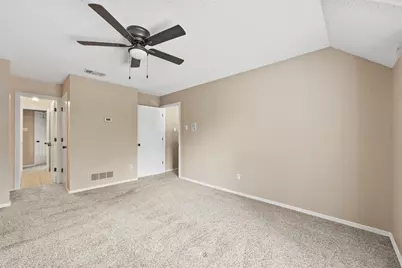 131 Sandy Creek Drive, DeSoto, TX 75115 - Photo 29