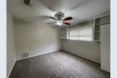705 White Oak Lane, Arlington, TX 76012 - Photo 13