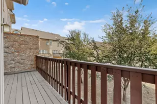 1527 Biltmore Ln, Irving, TX 75063 - Photo 33