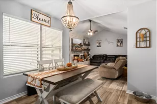 421 / 423 Bond St, Hillsboro, TX 76645 - Photo 9