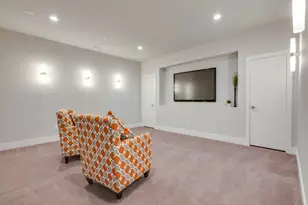 4310 Merrell Rd, Dallas, TX 75229 - Photo 15