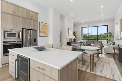 2401 Canton Street #1005, Dallas, TX 75201 - Photo 3