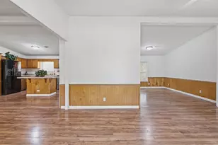 301 Elm Ln, Aurora, TX 76078 - Photo 5