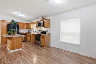 301 Elm Ln, Aurora, TX 76078 - Photo 19