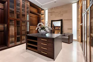 10920 Strait Ln, Dallas, TX 75229 - Photo 11