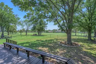 310 Navajo Trail, Gainesville, TX 76240 - Photo 25
