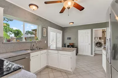 604 Hightrail Drive, Allen, TX 75002 - Photo 13