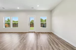 709 Vineyard Wy, Forney, TX 75126 - Photo 5
