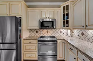 1021 Boldmere, Waco, TX 76712 - Photo 9