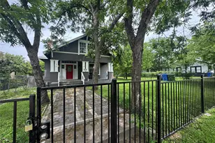 1219 N 16th St, Waco, TX 76707 - Photo 3