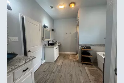 1219 N 16th Street, Waco, TX 76707 - Photo 27