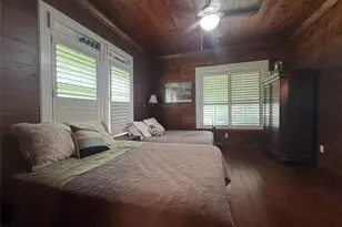 1219 N 16th St, Waco, TX 76707 - Photo 9