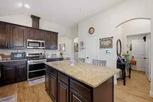 502 Pathfinder St, Collinsville, TX 76233 - Photo 11