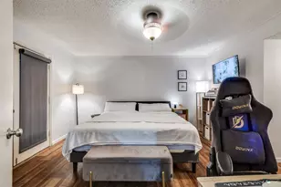 8560 Park Ln, Dallas, TX 75231 - Photo 13
