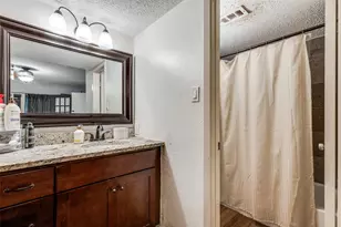 8560 Park Ln, Dallas, TX 75231 - Photo 15