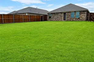 1621 Vattier St, Little Elm, TX 75068 - Photo 33