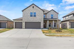 716 Vineyard Wy, Forney, TX 75126 - Photo 1