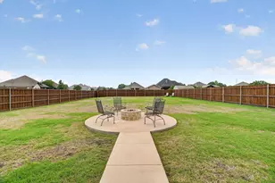 1032 Telford Trail, Crowley, TX 76036 - Photo 37