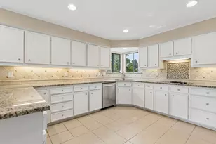 9530 Moss Haven Dr, Dallas, TX 75231 - Photo 27