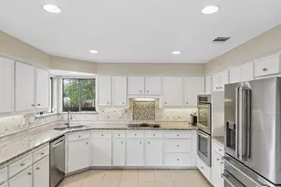 9530 Moss Haven Dr, Dallas, TX 75231 - Photo 25