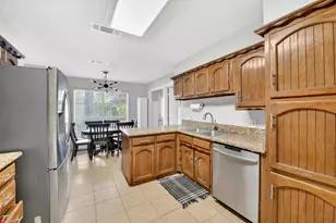 6905 Yorkston St, Watauga, TX 76148 - Photo 15