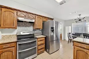 6905 Yorkston St, Watauga, TX 76148 - Photo 19