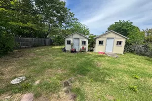 5633 Macdougall Dr, Haltom City, TX 76148 - Photo 13