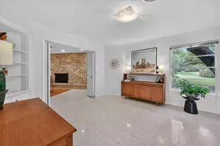 2039 W Lotus Ave, Fort Worth, TX 76111 - Photo 11