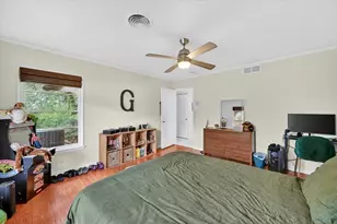 2039 W Lotus Ave, Fort Worth, TX 76111 - Photo 23