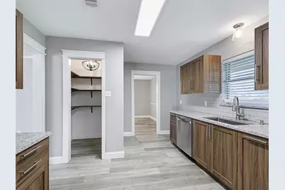 1400 Crescent Drive, Sherman, TX 75092 - Photo 7