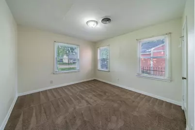 2526 Rolinda Drive, Dallas, TX 75211 - Photo 11