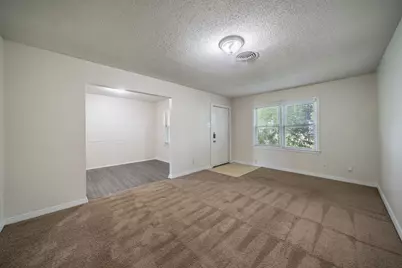 2526 Rolinda Drive, Dallas, TX 75211 - Photo 3
