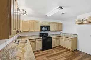 1502 Sharron Ct, Cleburne, TX 76033 - Photo 13
