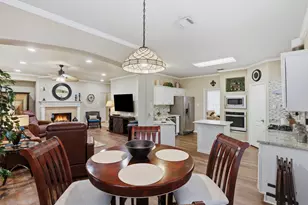 2810 Hammond Dr, Grand Prairie, TX 75052 - Photo 13