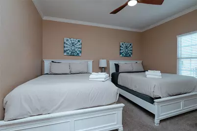 3014 Falls Drive, Dallas, TX 75211 - Photo 9