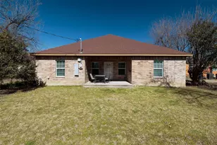 3014 Falls Dr, Dallas, TX 75211 - Photo 5