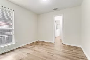 531 Beasley Dr, Lewisville, TX 75057 - Photo 15