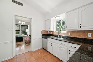 9128 Sweetwater Dr, Dallas, TX 75228 - Photo 11