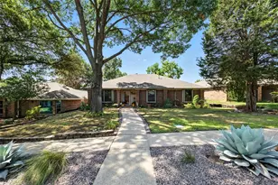 9128 Sweetwater Dr, Dallas, TX 75228 - Photo 3