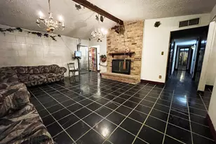 1801 Vine Dr, Garland, TX 75040 - Photo 5