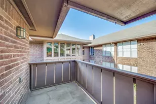 10532 Stone Canyon Rd, Dallas, TX 75230 - Photo 19