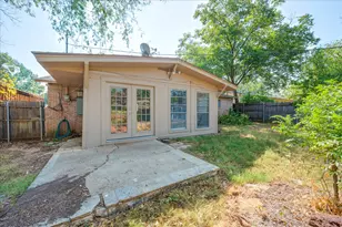 1902 Alan-A-Dale Rd, Arlington, TX 76013 - Photo 23