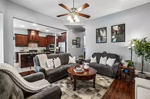 307 Ridgewood Dr, Lewisville, TX 75067 - Photo 7