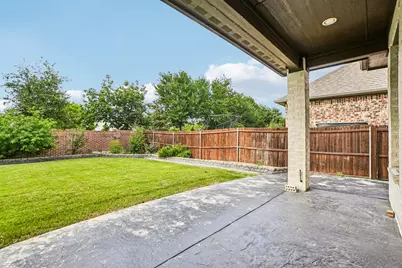 307 Ridgewood Drive, Lewisville, TX 75067 - Photo 33