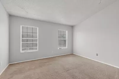 9467 Olde Towne Row, Dallas, TX 75227 - Photo 13