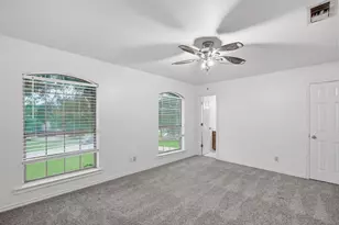 137 Lakeview Dr, Aledo, TX 76008 - Photo 27