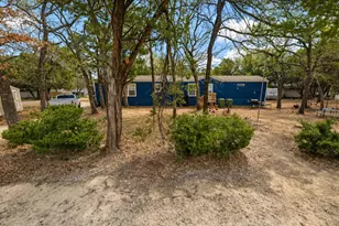 198 Post Oak Dr, Whitney, TX 76692 - Photo 11