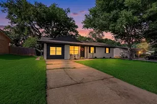 2725 Wesleyan Dr, Irving, TX 75062 - Photo 3